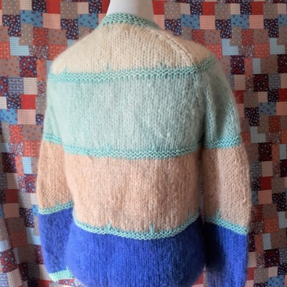 Vintage 1970s Mohair Blend Cardigan Made in Italy Size Small to Medium - Picture 5 of 6